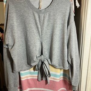 ALO Yoga Heather Gray long sleeve Top